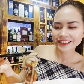 Khách hàng Nhà Hàng Lộc Hương Quảng Trị